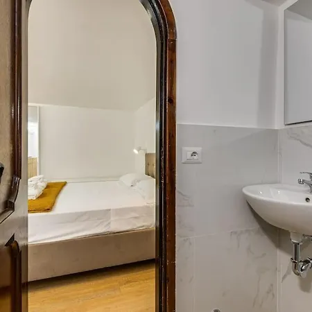 Trastevere Experience Апартаменты *